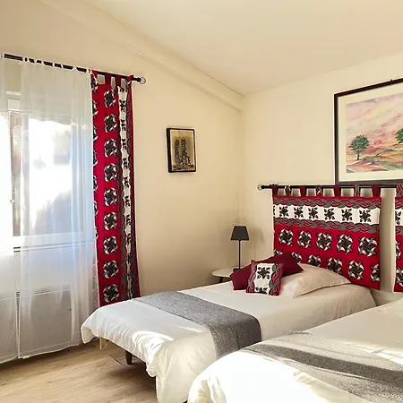 בית נופש Maison A La Campagne 4 A 6 Personnes Proche Jonzac *