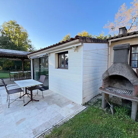 Maison A La Campagne 4 A 6 Personnes Proche Jonzac בית נופש