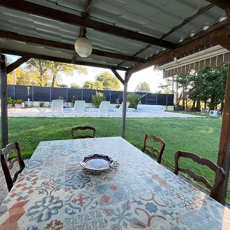 בית נופש Maison A La Campagne 4 A 6 Personnes Proche Jonzac Boisredon