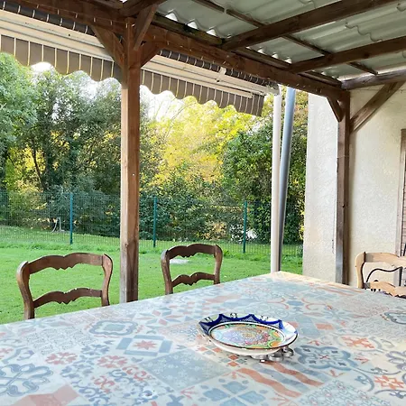 בית נופש Maison A La Campagne 4 A 6 Personnes Proche Jonzac